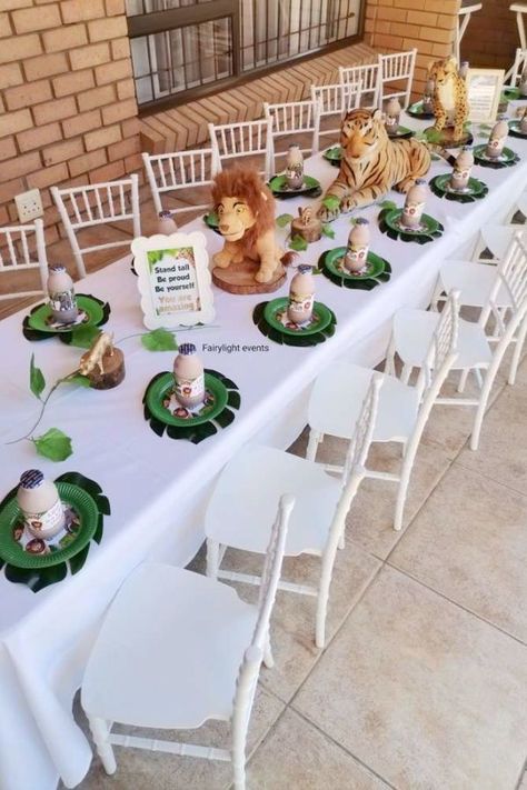 Wild One Table Set Up, Born Two Be Wild Centerpieces, Two Wild Table Decor, Kids Birthday Party Table Set Up, Kids Birthday Table Set Up, Safari Cake Table, Birthday Party Table Set Up, Safari Birthday Party Food, Candy Bar Bautizo