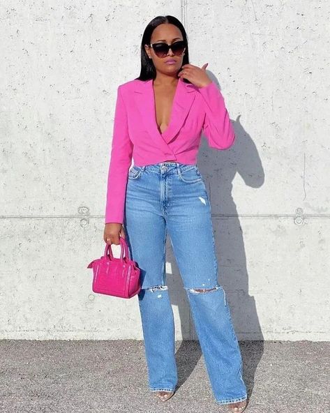 #fashion #fashionoutfits #trends #style Pink Blazers Outfit, Black Blazer Casual, Stylish Jeans Outfit, Pink Blazer Outfit, Pink Outfit Ideas, Chic Work Outfit, Boss Chic, Blazer Casual, Gorgeous Outfits