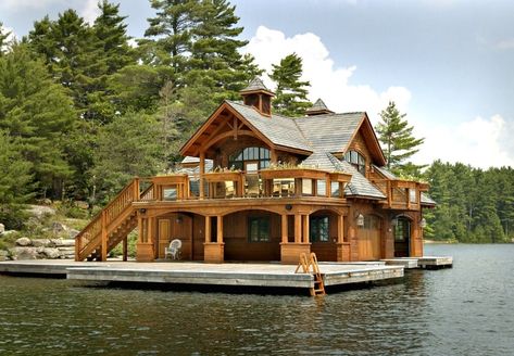 Boathouse Ideas, Lake House Dock, Boathouse Design, Big Cottages, Lazy River Pool, Beautiful Beach Houses, Rustic Lake Houses, Lake Houses Exterior, Lakefront Living