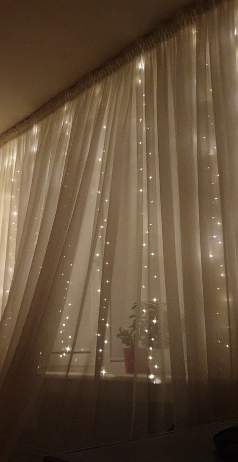 Sheet With Lights, Net Curtains Bedroom Fairy Lights, White Curtains With Fairy Lights, Fairy Lights Bedroom Curtains, Fairy Lights In Window, Curtains With Fairy Lights, Fairy Light Wallpaper, Fairy Light Aesthetic, Fairy Lights Window