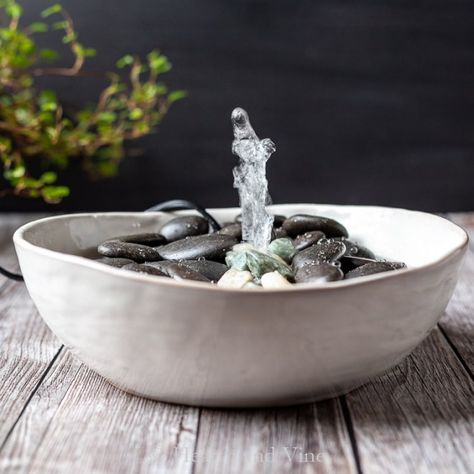 11 Inventive DIY Fountain Ideas for Your Garden - Bob Vila Small Indoor Water Fountains, Solaire Diy, Western Room, Table Fountain, Water Fountain Pumps, Diy Water Feature, Indoor Water Features, Diy Water Fountain, Air Mancur