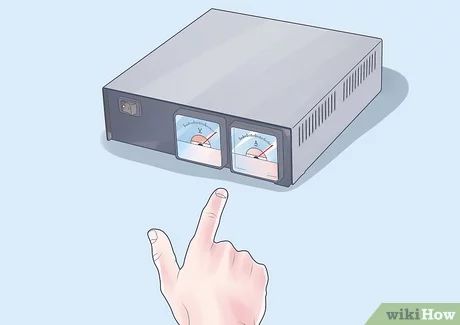 How to Build Your Own Uninterruptible Power Supply: 13 Steps Uninterruptible Power Supply, Medical Equipment, Survival Tips, Build Your Own, How To Build, Power Supply, Ups, Medical, Computer