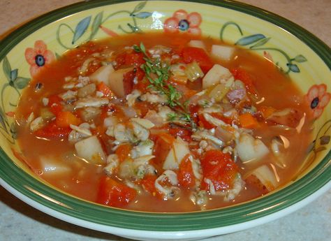 Manhattan Clam Chowder (Quick) Manhattan Clam Chowder Recipe, Manhattan Clam Chowder, Clam Chowder Recipe, Clean Eating Plans, Chowder Recipe, Stewed Tomatoes, Clam Chowder, Chowder Recipes, How To Cook Shrimp