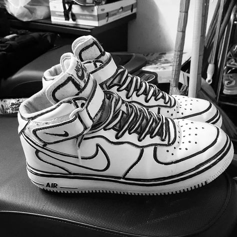 𝗵𝗶𝗵𝗶𝗵𝗶𝗵𝗶 on Instagram: “Complete Custom Af1 mid  #af1 #airforce #af1cartoon #af1custom” Custom Shoe Design Ideas, Nike Air Mid, Airforce 1s, Af1 Mid, Air Force One Shoes, Custom Sneakers Diy, Shoes Wallpaper, Custom Af1, Custom Shoes Diy