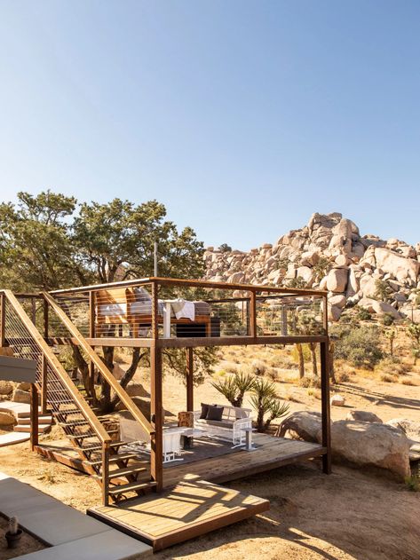 Gazebo Platform Ideas, Desert Cabin Ideas, Desert Outdoor Living, Camping Platform, Concrete Cabin, Deck Platform, Desert Backyard, Redwood Decking, Outdoor Platform