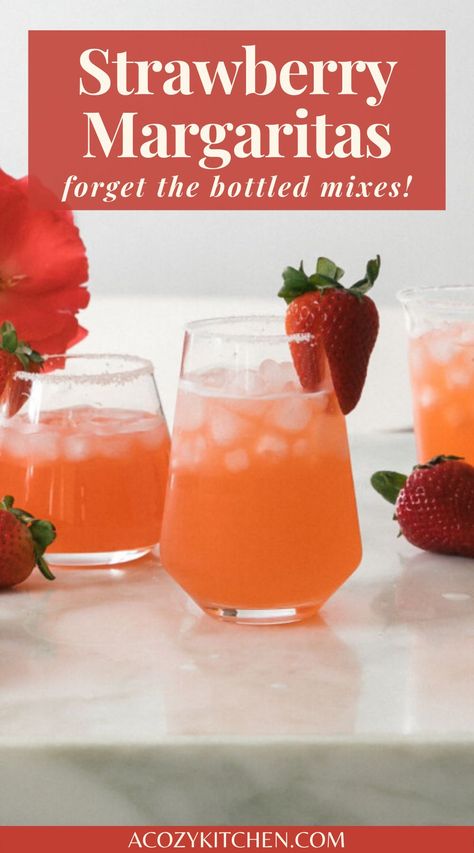 Easy Strawberry Margarita Recipe, Easy Strawberry Margarita, Strawberry Margarita Recipes, Types Of Margaritas, Pitcher Margarita Recipe, Strawberry Margaritas, Strawberry Tequila, Strawberry Margarita Recipe, Strawberry Cocktails