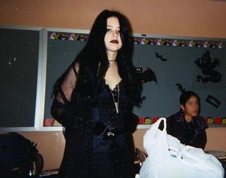 90s Mall Goth, 2000s Goth, Goth Gifts, How To Impress, Dark Wave, 90s Goth, Goth Subculture, Goth Girl, Goth Aesthetic