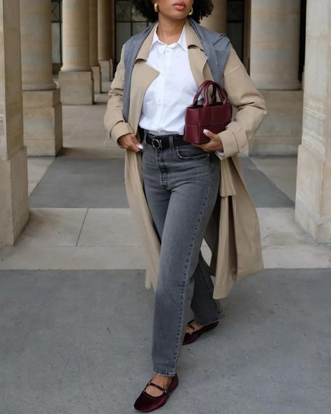 7 Easy, Elegant Outfits to Wear to the Airport | Who What Wear UK Easy Elegant Outfits, French Girl Outfits, Jeans Pumps, Knee Length Jacket, 90s Inspired Outfits, Elegant Outfits, Outfits To Wear, At The Airport, French Women