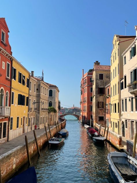 #italy #italian #view #building #canal #world #aesthetic Italy Buildings Aesthetic, Italy Architecture Buildings, Italian Town Aesthetic, Bloxburg Italy, Italy City Aesthetic, Italian Cityscape, Italy Buildings, Sicily Italy Aesthetic, Italian View