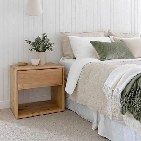 nice design awesome! Simple Wood Nightstand, Wood Bed Side Tables, Small Nightstand Ideas Bedside Tables, Wood Bedside Table Ideas, Bedside Table Decor Aesthetic, Bedside Table Ideas Diy, Wooden Side Table Bedroom, Nightstand Shelves, Minimal Bedside Table