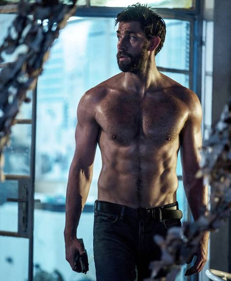 13 Male Celebrities Who Are Surprisingly Ripped Pablo Schreiber, Ripped Body, 13 Hours, Actors Male, 남자 몸, Pahlawan Marvel, John Krasinski, Production Design, Pearl Harbor