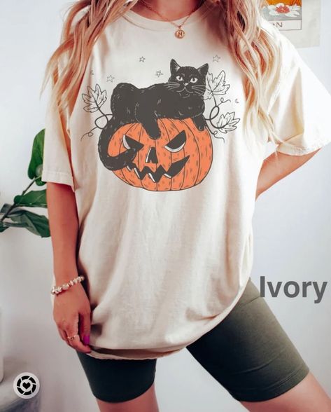 Comfort Colors® Black Cat on Pumpkin shirt, shirt for fall, Black Cat t-shirt, Halloween Black Cat Design, Fall Shirt, iprintasty halloween Black Cat On Pumpkin, Cat On Pumpkin, Halloween Mode, Fabric Set, Halloween Black, Pumpkin Shirt, Cat Shirt, Halloween Costumes For Girls, Fall Shirt