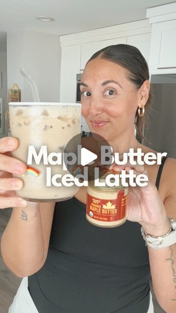 Jacqui Saldaña Simple Recipes on Instagram: "Maple Butter Latte 🍁 I love a maple flavored coffee and this one here is so yummy! I snagged a jar of maple butter and so far I’ve mixed it into my coffee, spread it on graham crackers and eaten it with a spoon 😬 #maplebutter #icedcoffee" Maple Cold Brew, Maple Butter, Tea Beverages, Flavored Coffee, Fall Food, Iced Latte, So Yummy, Simple Recipes, My Coffee