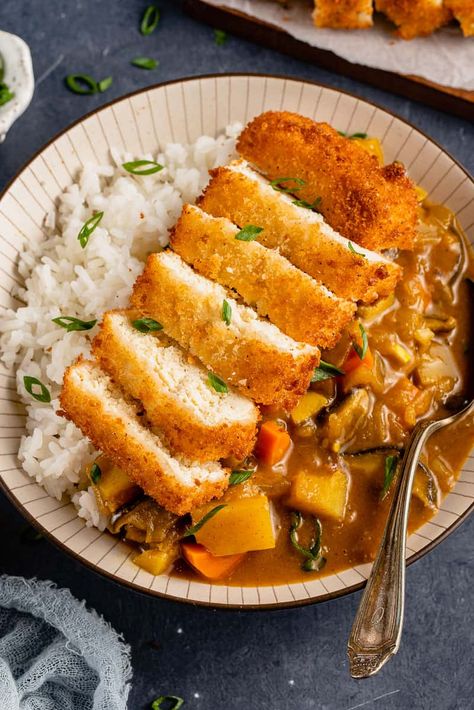 Vegan Katsu Curry, Firm Tofu Recipes, Tofu Katsu, Asian Vegetarian Recipes, Plantbased Recipes, Firm Tofu, Plant Based Cookbook, Vegan Curry, Crispy Tofu