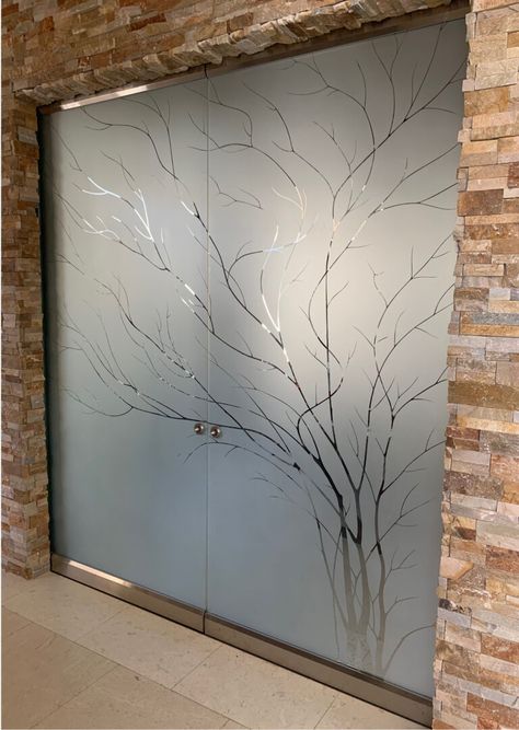 Frost Glass Designs, Glass Wordroab Design Modern, Partition Glass Design Interiors, Glass Design For Door, Glass Iching Design, Glass Design For Windows, Glass Work Interior, Window Glass Design Modern, Glass Printing Design