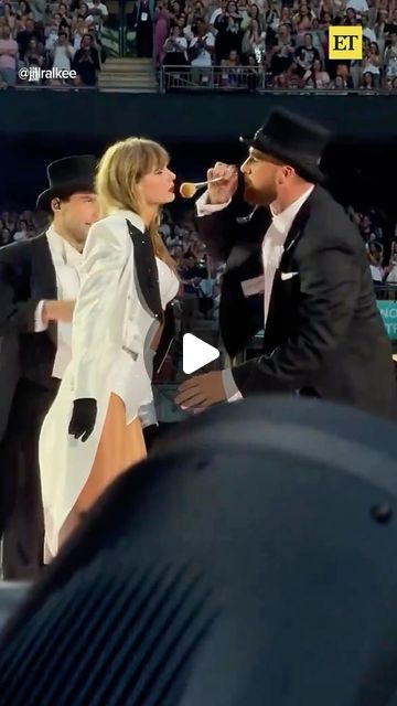 Entertainment Tonight on Instagram: "Travis Kelce is the guy on the Chiefs coming back to Taylor Swift as he joined her onstage at the Eras Tour. 🫶🎤" Taylor Travis Kelce, Taylor Swift And Travis Kelce Costume, Travis And Taylor, Travis Kelce And Taylor Swift, Travis Kelce Taylor Swift, Taylor Swift Travis Kelce, Taylor And Travis, Taylor Swift And Travis Kelce, Travis Taylor