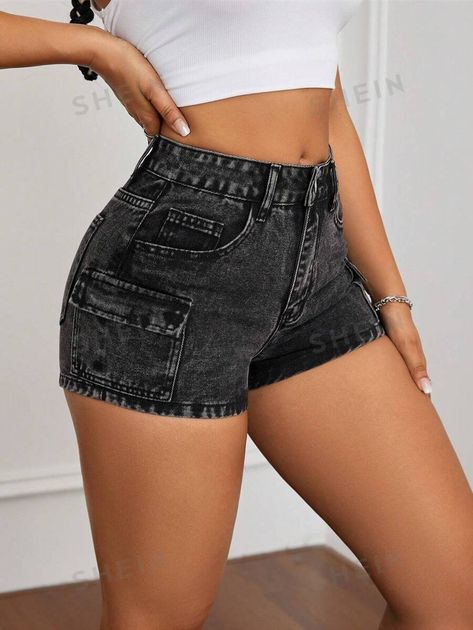 Short Denim Skirts, Shorts And Tights, Grey Denim Shorts, Women Denim Shorts, Ladies Shorts, Dressy Shorts, Shein Icon, Shein Outfits, Cropped Denim Jacket