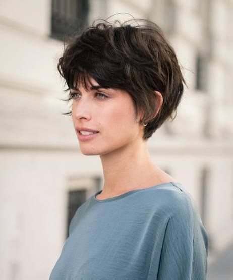 Disheveled Tapered Brunette Pixie with Flyaways Bowl Haircuts Women, Long Pixie Hairstyles For Fine Hair, Pixie Bowl Cut, Medium Pixie Haircut, Short Gray Hair Edgy, Long Pixie Hair, Best Haircuts For Long Faces, Long Pixie Cut With Bangs, Bowl Haircut Women