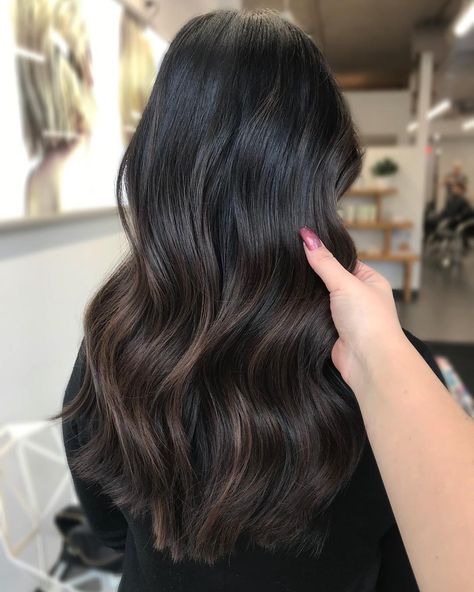 Lived In Hair, Ashy Balayage, Dark Brown Hair Balayage, Wedding Hair Colors, Black Hair Balayage, Brown Hair Looks, Brown Hair Inspo, Brunette Hair With Highlights, Balayage Hair Dark