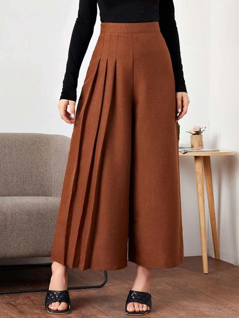 Trousers Outfit Night Out, Pleated Pants Outfit, Wide Leg Trousers Outfit, Essential Wardrobe Pieces, Trouser Outfit, Wide Trousers, Women Pants, Shein Style, Mode Inspiration