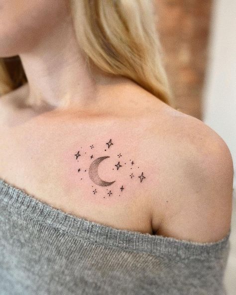 Beautiful small half moon and star clusters tattoo for female. Half moon and stars clusters tattoo on girl's shoulder. Tattoo was simple and meaningful any female or girl can tattooing on her shoulder. Simple tattoo ideas for female. Star And Moon Tattoos For Women, Stars Chest Tattoo Female, Tattoo Ideas Female Moon And Stars, Moon Ans Star Tattoo, Stars And Moon Tattoo Ideas, Celestial Tattoo Ideas For Women, Celestial Shoulder Tattoo, Moon Shoulder Tattoo For Women, Shoulder Simple Tattoo