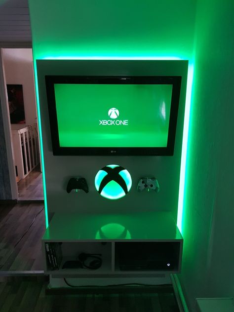 Video Game Nook, Playstation Setup Living Room, Xbox Set Up Bedroom, Xbox Themed Bedroom, Small Gaming Corner Ideas, Play Station Room Interior Design, Gaming Closet Ideas, Video Game Corner, Gaming Area In Bedroom