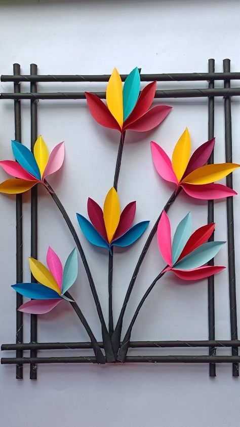 Art And Craft With Colour Paper, Paper Craft Model, Cute Paper Flowers Diy Crafts, Handmade Wall Hanging Crafts With Paper, Useful Paper Crafts, Wall Decor With Paper, Flower Making Tutorial, Flower Garland Diy, Coconut Shell Crafts