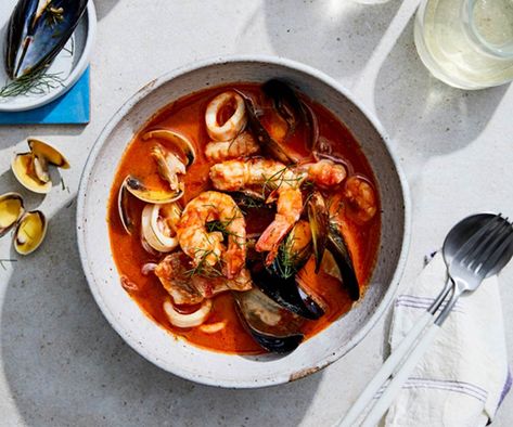 Because seafood isn't just for summer. Brodetto Recipe, Seafood Medley Recipes, Italian Seafood Stew, Seafood Stew Recipes, Food Shoot, Italian Seafood, Everyday Dinners, Seafood Medley, Calamari Recipes