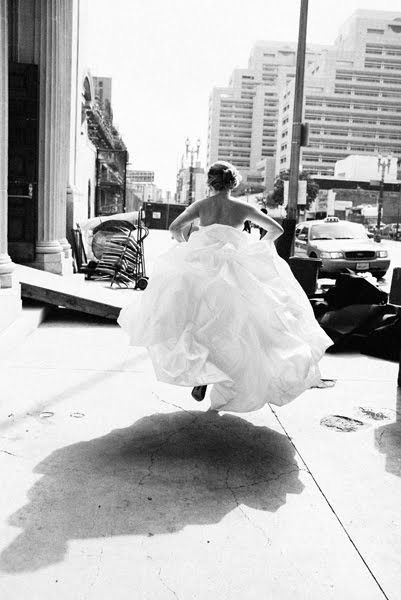 Runaway Debut Photoshoot, Runaway Bride, Bride Photoshoot, Bride Photography, Nyc Wedding, Fashion Photoshoot, Bride And Groom, Wedding Bride, Photography Inspiration