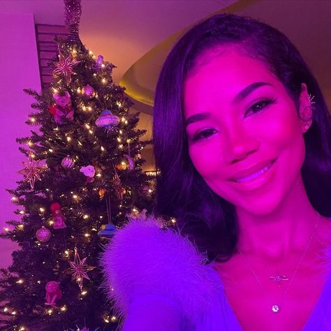 Jhene Aiko Christmas, Jhene Aiko Christmas Pfp, Jhene Aiko Pfp Rare, Jhene Aiko Gif, Jhene Aiko Pfp, Aiko Pfp, Big Sean And Jhene, Jhené Aiko, Jhene Aiko