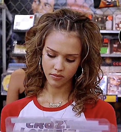 Early 2000s Hair, 2000 Hairstyles, Early 2000s Hairstyles, Men Embracing, 2000s Hair, Jessica Alba Hair, 2000s Hairstyles, Y2k Hair, Y2k Hairstyles