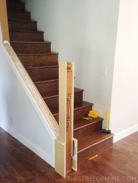 White Wood Stair Railing, Square Banister Post, How To Replace Banister Spindles, Adding Railing To Stairs, Staircase Design Craftsman, Replacing Balusters Diy, Stair Rail Ideas Banisters, Cover Stair Railing, Removable Banister Ideas