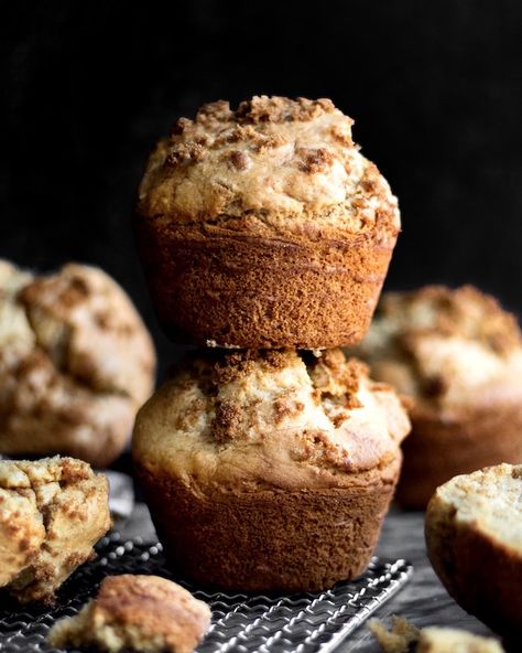 Assorted Muffins, Jumbo Muffin Recipes, Eggnog Muffins, Gingerbread Recipes, Snacking Cake, Gingerbread Muffins, Breakfast Cupcakes, Fruit Muffins, Jumbo Muffins