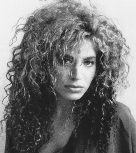 Taylor Dayne - March 7 Pictures Of The Stars, Taylor Dayne, Star Pics, Freestyle Music, Paula Abdul, 17 August, The Music Man, Big Curly Hair, Women Of Rock