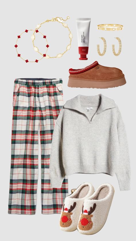 Christmas Fits Ideas, Cute Artistic Outfits, Christmas Pjs Outfit Ideas, Christmas Outfit Ideas For Women Comfy, Christmas Aesthetic Clothing, Cute Fall And Christmas Outfits, Clean Girl Christmas Outfits, Comfy Christmas Outfits Casual, Christmas Jumper Outfit Aesthetic