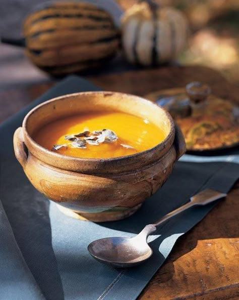 Pumpkin-Chestnut Soup Recipe Chestnut Soup, Thanksgiving Soups, Chestnut Recipes, Roast Pumpkin Soup, Fall Recipes Pumpkin, Pumpkin Soup Recipe, Roast Pumpkin, Butternut Squash Soup, Goulash