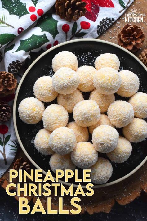 For some people, Christmas isn't all about snow covered hills and warm, cozy cottages in the countryside. For some people, Christmas is warm and sunny, and filled with tropical flavours, just like the flavours found in these Pineapple Christmas Balls! #christmas #holiday #nobake #balls #pineapple #tropical Easy Sweet Christmas Treats, Pineapple Balls Cream Cheeses, Pecan Christmas Desserts, Fruit Desserts Christmas, Fruit Cookies Christmas, Xmas Food Appetizers, Holiday Snacks Christmas Savory, Funny Desserts Ideas, Coconut Christmas Treats