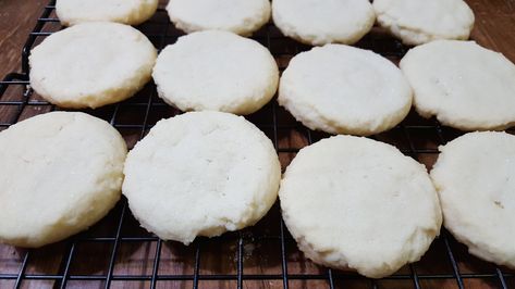 The footnote on this recipe says, "The recipe for this delicious Pennsylvania Dutch cookie was passed down in the family of Kay Wunsch of H... Mashed Potato Candy, Amish Cookies, Potato Cookies, Dutch Cookies, Mennonite Recipes, Potato Candy, Food Fair, Lemon Sugar Cookies, Lemon Sugar