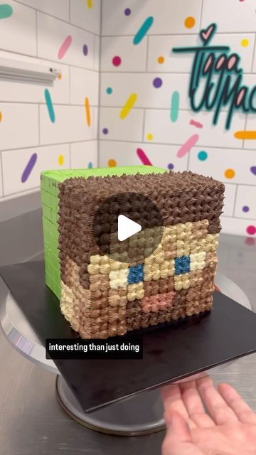 Tegan Maccormack on Instagram: "MINECRAFT CAKE start to finish! 💚🤎  This one was so fun!   #tiggamac #okiedokie #cakevideo #cakedecorating #cakedecorator #cake #caketok #caketutorial #cakes #piping #buttercream #minecraft" Diy Minecraft Cake, Minecraft Torte, Tigga Mac, Minecraft Cake Designs, Minecraft Cupcakes, Piping Buttercream, Minecraft Birthday Cake, Minecraft Theme, Diy Minecraft