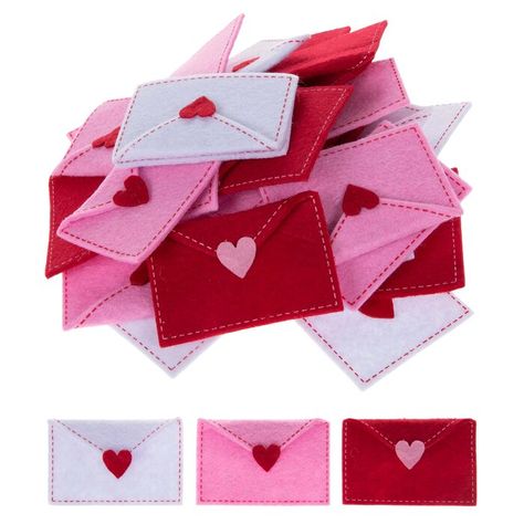 Maileg Dollhouse, Valentine Craft Decorations, Galentines Valentines, Felt Envelope, Happy Heart Day, Valentinstag Party, Valentines Inspiration, Hearts Valentines Day, Valentine Theme