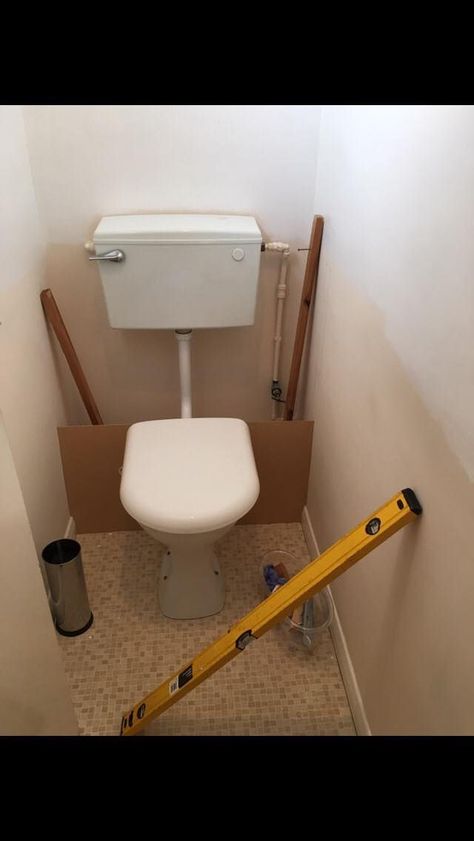 Woman upgrades toilet for just £100 and here's how | LatestDeals.co.uk Cloakroom Toilet Downstairs Loo, Small Toilet Decor, Toilet Remodel, Diy Kast, Toilet Closet, Small Toilet Design, Klein Toilet, Wc Ideas, Hidden Toilet