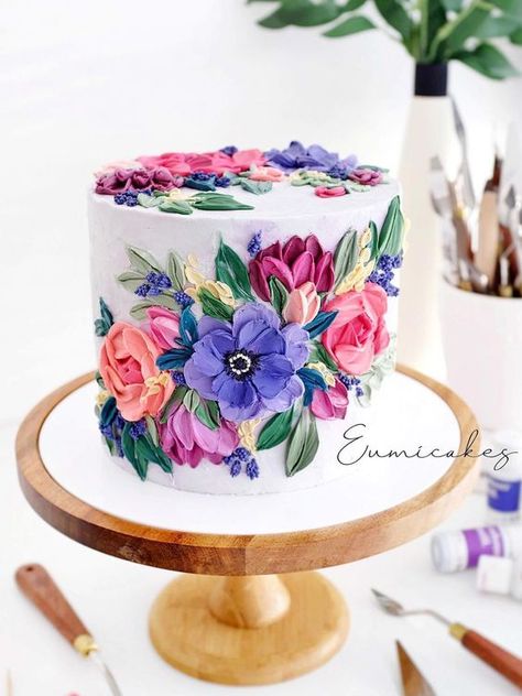 9 birthday cake designs with floral paintings | MÉLÒDÝ JACÒB 9 Birthday Cake, Floral Cake Design, Birthday Cake Designs, 9th Birthday Cake, Desserts Cake, Pretty Cake, Spring Cake, Cake Decorating Ideas, Gateaux Cake