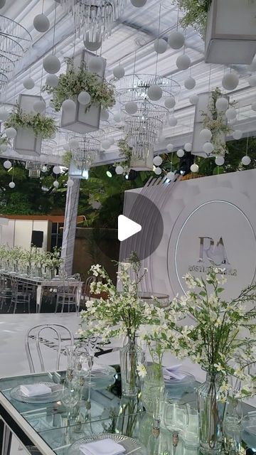 Weddings Idea, Wedding Decors, Cocktail Essentials, Instagram Happy Birthday, Beautiful Gardens, Beautiful Weddings, Wedding Decor, Wedding Decorations, Happy Birthday