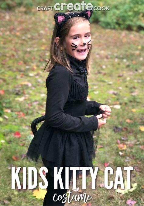 This DIY Kids Kitty Cat Costume is perfect for any last minute parent! Diy Cat Costume Kids, Homemade Cat Costume, Aristocats Costume, Halloween Diy Outfit, Cats Costume, Cat Girl Costume, Black Cat Halloween Costume, Cat Costume Kids, Cat Diy Crafts