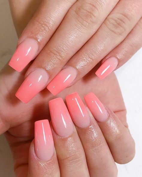 Peach Ombre Nails, Coral Acrylic Nails, Coral Ombre Nails, Peach Acrylic Nails, Coral Pink Nails, Peach Colored Nails, French Tip Gel Nails, Short Coffin Nails Designs, Faded Nails