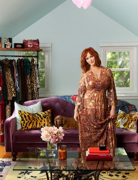 Whimsical & Wonderful: Christina Hendricks - The Scott Brothers Cristina Hendricks, Rolling Rack, Christina Hendricks, Winter 2022, Purple Velvet, Her Style, Redheads, Cool Girl, Color Pop