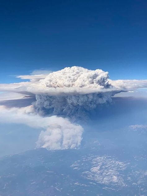 A cumulonimbus flammagenitus cloud formation, aka pyrocumulonimbus cloud, a type of cloud that forms above a source of heat, such as a wildfire Cumulonimbus Cloud, Sources Of Heat, California Wildfires, Clouds Photography, Forest Fire, Sierra Nevada, Big Sky, Environment Concept Art, Natural Phenomena