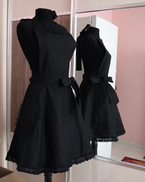 Black Apron with Tulle, Wednesday Apron, Shiny White Apron Plus Size, Fancy Apron with Side Pocket, Retro Apron for Women, Wed Style Outfit Apron Outfit Style, Kitchen Apron Aesthetic, Cute Apron Aesthetic, Chef Outfit Women Style, Gothic Apron, Apron Aesthetic, Cosplay Apron, Housewife Apron, Apron Outfit