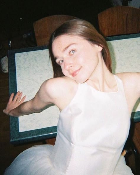 Jessica Barden at BTS of The End of the F***ing World James And Alyssa, Jessica Barden, Ing Words, World Icon, Grunge Photography, Best Series, Film Aesthetic, End Of The World, Drama Movies