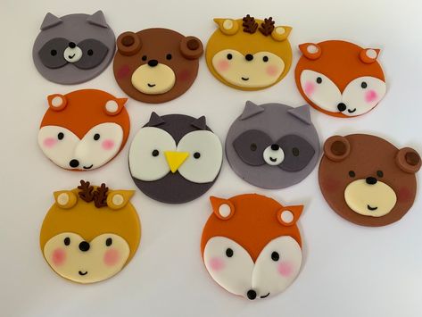 Woodland Cupcake Toppers, Animals Cupcakes, Woodland Birthday Cake, Speciality Cakes, Woodland Cake Topper, Elephant Cupcakes, Woodland Baby Shower Decorations, Woodland Cake, Fondant Cupcake Toppers